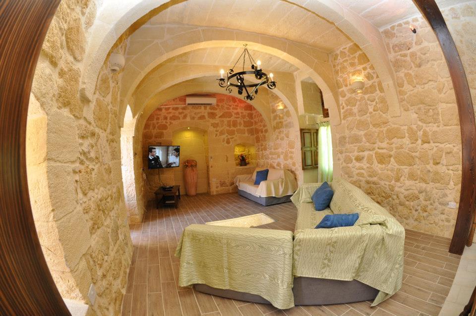 Mikiel U Rosa Holiday Farmhouse With Large Private Pool Zebbug  Eksteriør billede